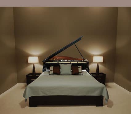 Sticker piano à queue tête de lit mis en ambiance dans une chambre à coucher