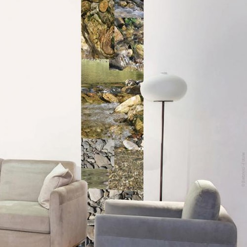 Offrez une touche d'air frais avec nos stickers Galets de rivière ! mis en ambiance, 2ème proposition Autocollant mural galets de rivière mis en ambiance sur un mur blanc