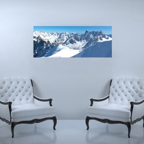 Visitez des lieux magiques avec notre sticker Sommets Enneigés ! mis en ambiance, 1ère proposition Sticker adhésif Sommets Enneigés