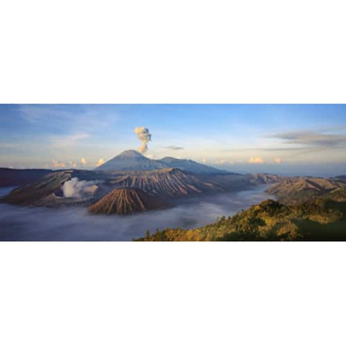 Visitez des lieux magiques avec notre sticker Volcan de Bromo ! Sticker Volcan de Bromo !