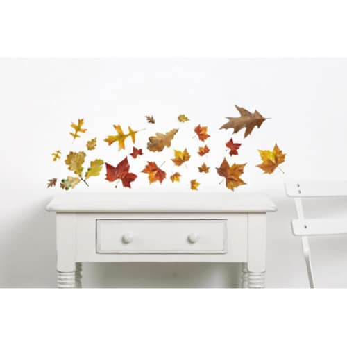 Créez une écrin de verdure avec le sticker Feuilles Mortes ! mis en ambiance, 1ère proposition Sticker muraux Feuilles Mortes