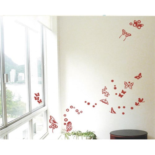 Créez une écrin de verdure avec le sticker Jolis Papillons Bordeaux ! mis en ambiance, 2ème proposition Exemple déco de sticker papillons rouge collé dans un salon
