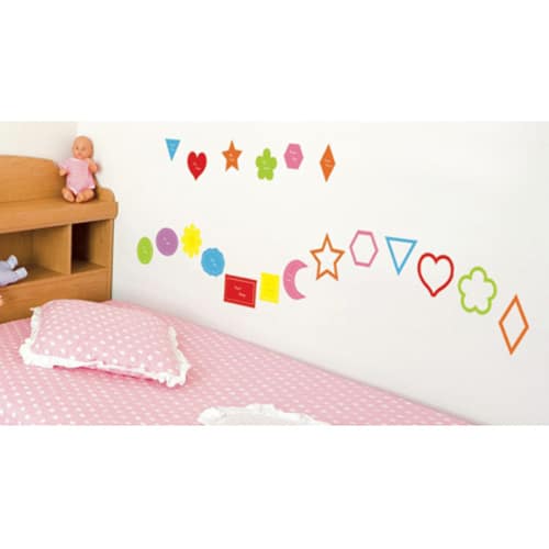 Alliez l'utile à l'agréable avec nos stickers Formes Anglais/Français ! mis en ambiance, 2ème proposition Frise murale Stickers autocollants Français/Anglais