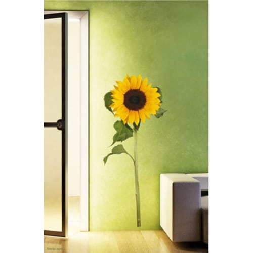 Créez une écrin de verdure avec le sticker géant Tournesol ! mis en ambiance, 1ère proposition Sticker adhésif géant tournesol jaune