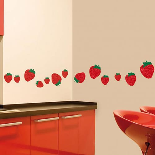 Sticker pour éléctroménager Barquette de Fraises rouges ! mis en ambiance, 1ère proposition Stickers muraux fraises pour cuisine