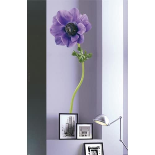 Créez une écrin de verdure avec le sticker Fleur d'anémone ! mis en ambiance, 1ère proposition Sticker Fleur d'anémone dans un salon