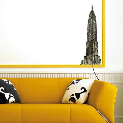 A l'abordage des USA avec nos stickers Petit Building de New-York lumineux ! sticker mural gratte-ciel lumineux mis en ambiance salon