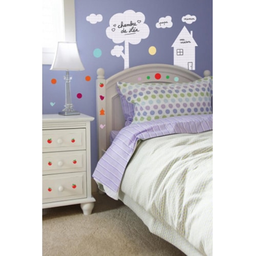Optez pour une déco tendance avec notre sticker ardoise effaçable Maison et Arbre ! mis en ambiance, 1ère proposition Sticker mural bloc note ludique