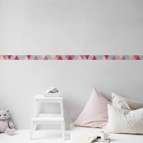 Sticker triangles rose turquoise gris et jaune pour chambre d'enfant