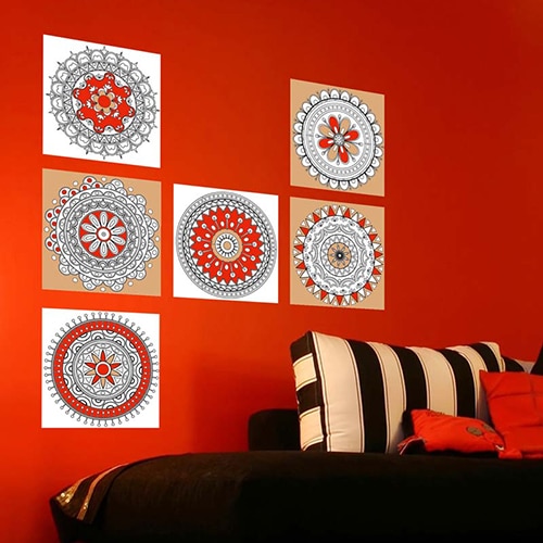 Stickers à colorier Mandala Stickers autocollant Mandala à colorier sur un mur rouge