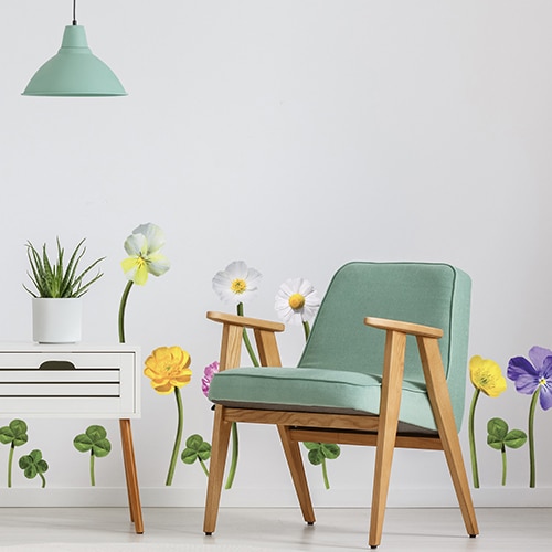 Stickers planche Fleurs des Champs dans un salon avec un fauteuil vert