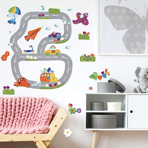 Stickers planche Circuit Automobile dans une chambre d'enfant