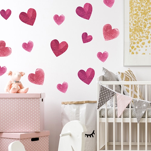 Lot de sticker adhésif de coeurs à coller sur un mur de chambre d'enfant