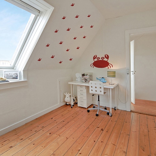 Stickers crabes rouges pour enfants mis en ambiance dans un bureau pour enfants