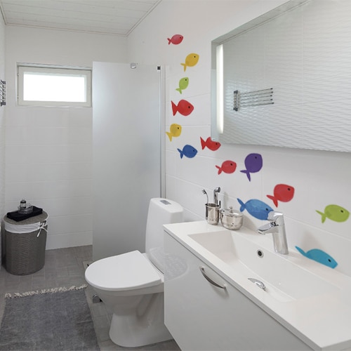 Sticker autocollant Arc en ciel avec des poissons dans une salle de bain