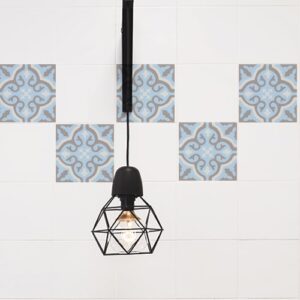 Autocollant ciment fleur bleu, marron et beige pour décoration carrelage blanc de cuisine