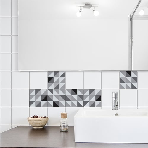 Stickers adhésif effet scandinave noir et blanc pour décoration carrelage blanc de salle de bain