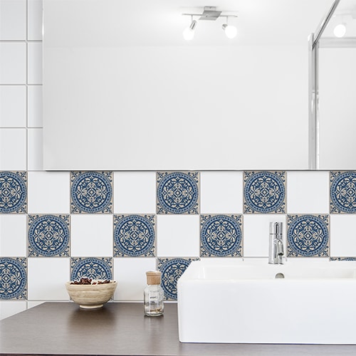 Sticker adhésif déco tomar bleu et beige pour carrelage de salle de bain