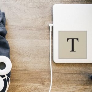 Autocollant beige et noir sticker alphabet lettre "T" déco pour ordinateur portable