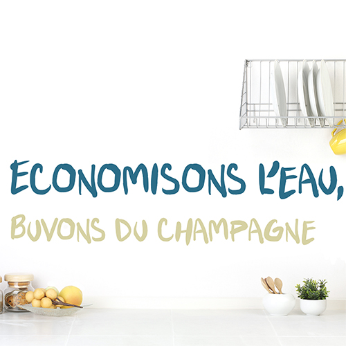 Sticker autocollant Economisons Champagne sur un mur blanc