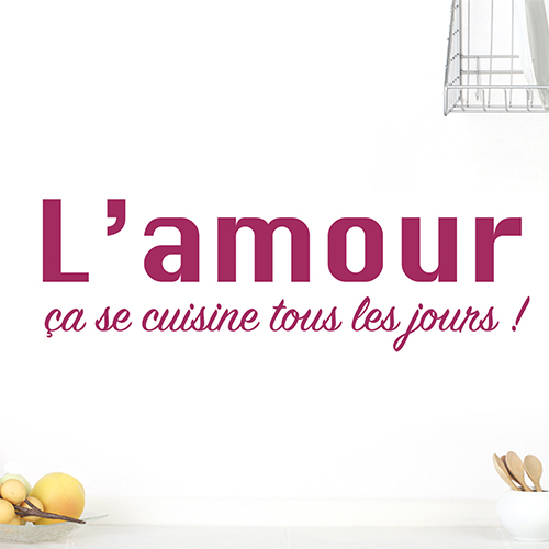 Sticker autocollant L'amour ca se cuisine déco sur un mur