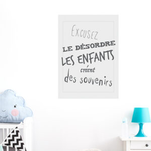 Adhésif citation désordre et enfants pour déco de chambre d'enfant