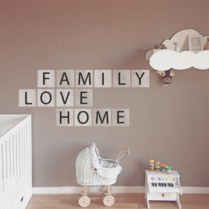 Autocollant déco pour chambre de bébé citation adhésif family love home