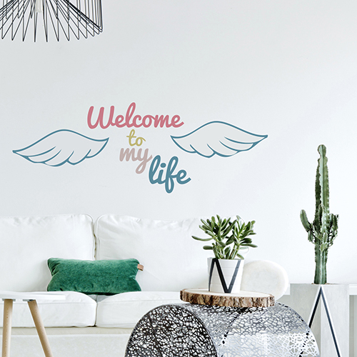 Sticker déco coloré Welcome to my Life dans un salon moderne