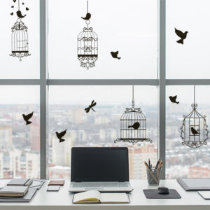 Bureau et fenêtre personnalisées avec des stickers électrostatiques pour vitres cages à oiseaux.
