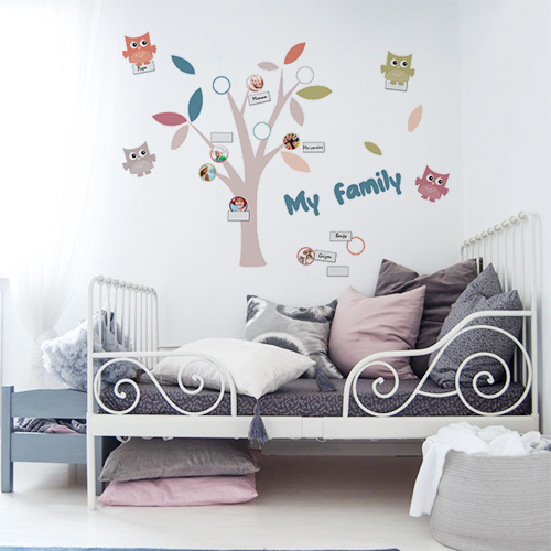 Autocollant déco rond rose pour mur blanc de chambre d'enfant