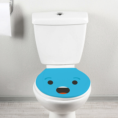 WC classique orné d'un autocollant Smiley étonné bleu