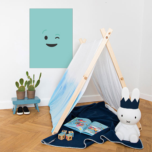 Sticker amovible deco murale smiley sticker smiley clin d'oeil au mur d'un coin enfant