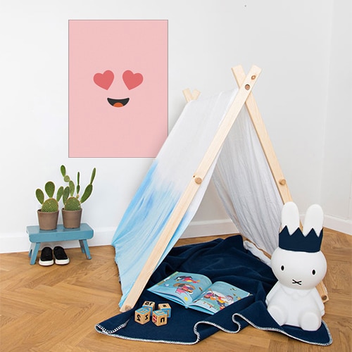 Décorationd e chambre d'enfant avec un poster adhésif smiley emoji rose love