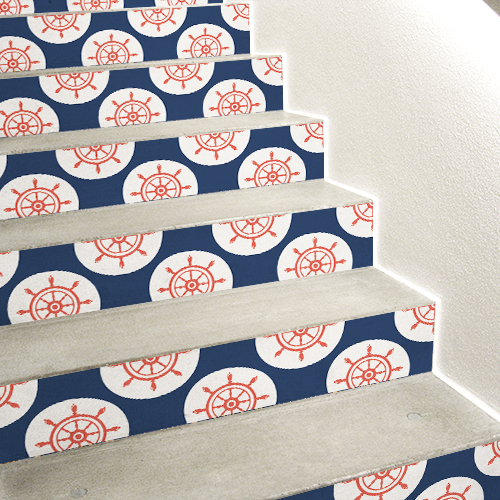 Escalier en béton recouverts de stickers autocollants pour contremarches motif gouvernails rouges