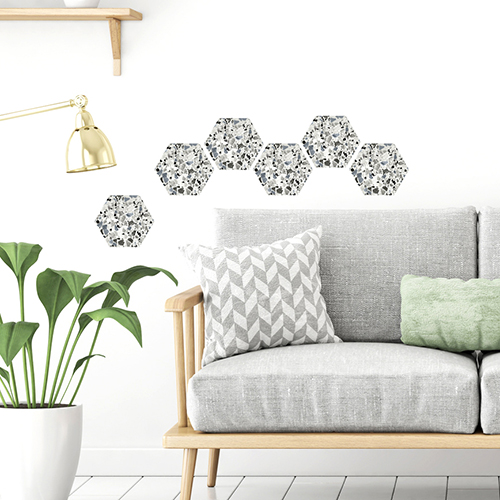 Urban jungle style livingroom with gray sofa, golden lamp and plants in pots on white wall background. 3d rendering. WVB260634AAA100