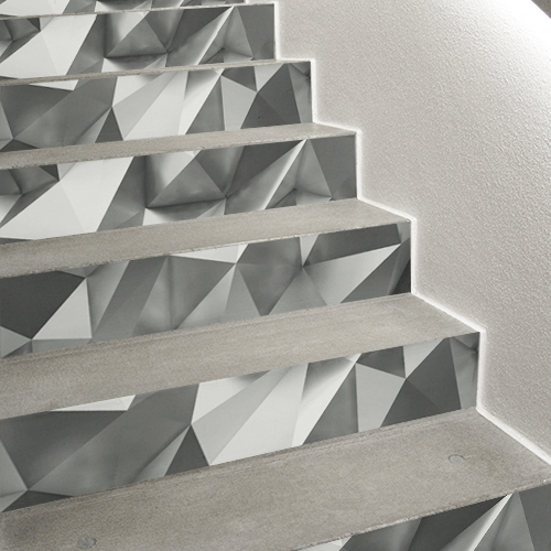 Escalier moderne personnalisé avec un 3D minérale grâce aux contremarches adhésive cristaux gris en trompe-l'oeil.