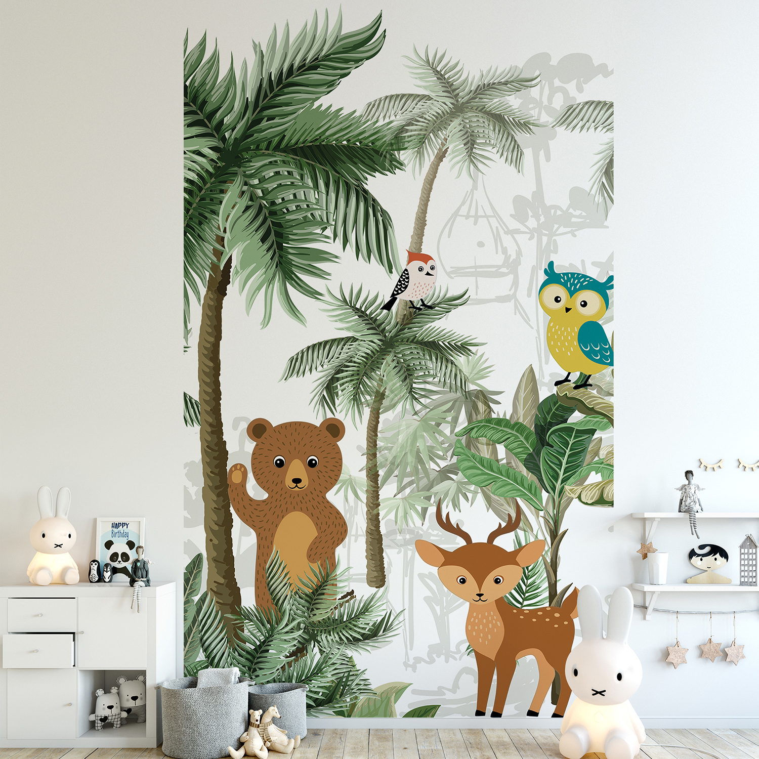 Papier intissé décoratif, customisation simple du mur d’une chambre pour enfant, illustration d’animaux africains, tigre, tigreau, girafe, singe et éléphant, couleurs marron vert et blanc, facile à entretenir.