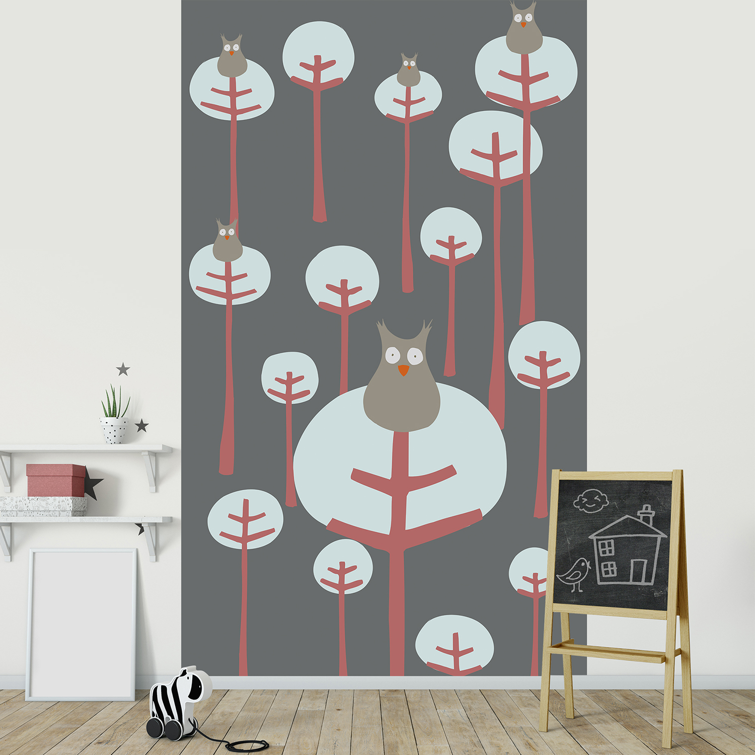 Visuel panoramique, 2.50 m x 1.50 m, papier intissé, dessin de chouettes, forêt moderne, arbres amusants, design, rouge et gris, lavable facilement, idéal chambre enfant.